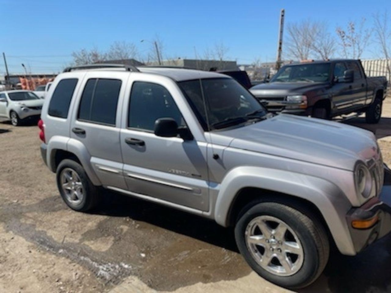 2004 Jeep Liberty -2