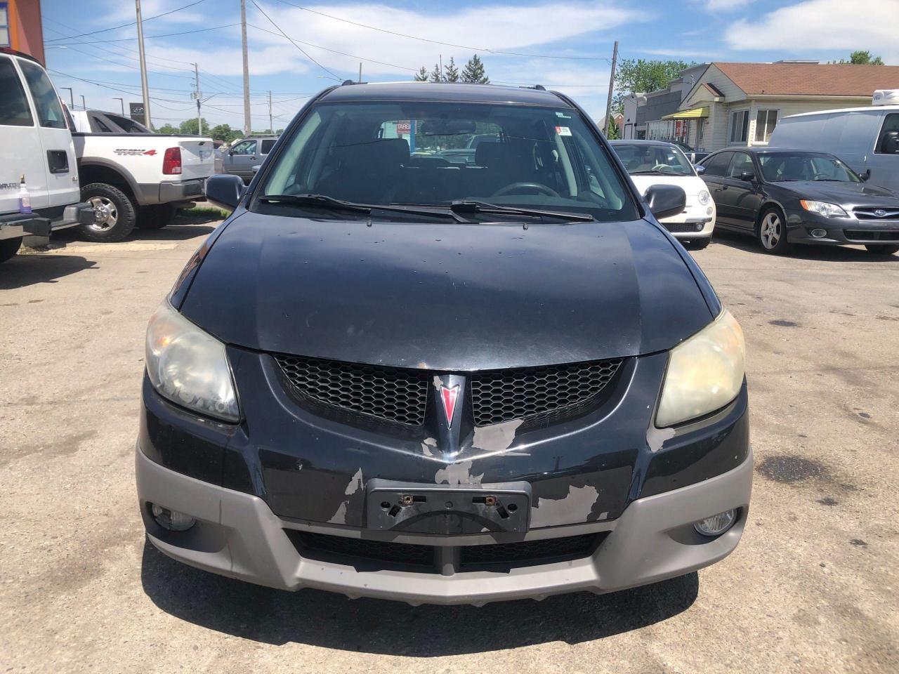 2004 Pontiac Vibe Base-2