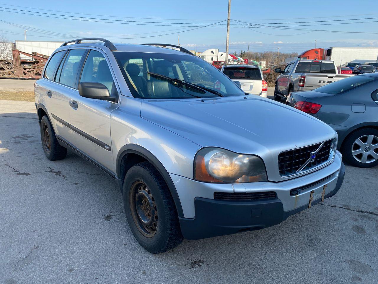 2004 Volvo XC90 2.5T-2