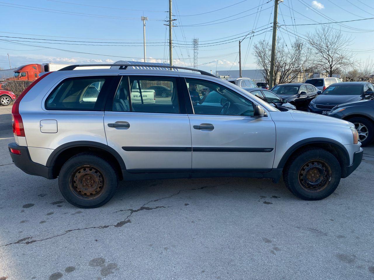 2004 Volvo XC90 2.5T-3