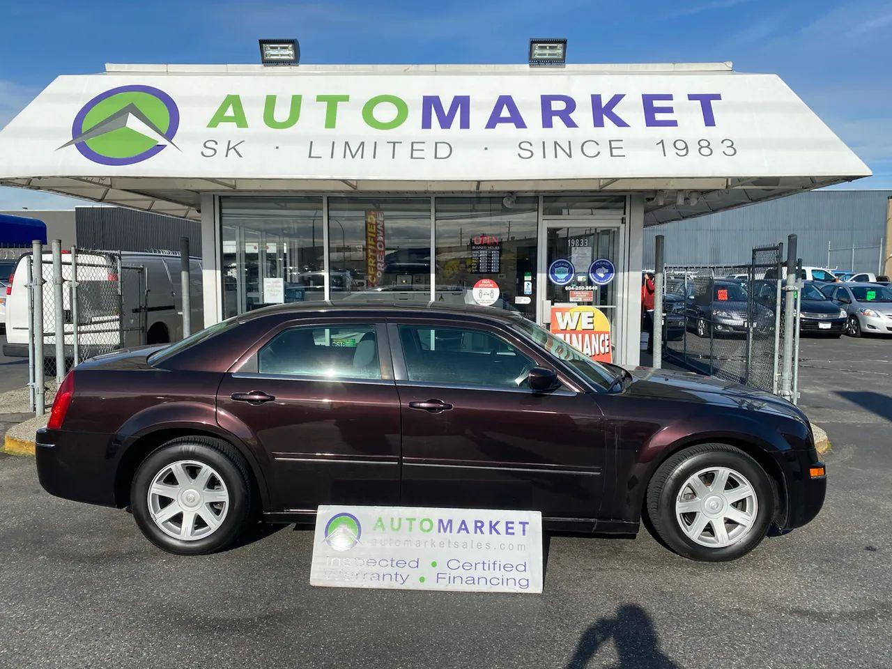 2005 Chrysler 300 Touring-0