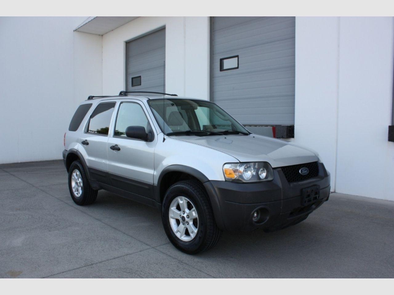 2005 Ford Escape XLT-2