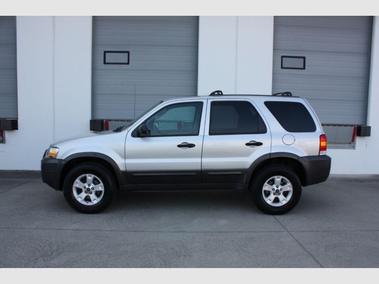 2005 Ford Escape XLT-3