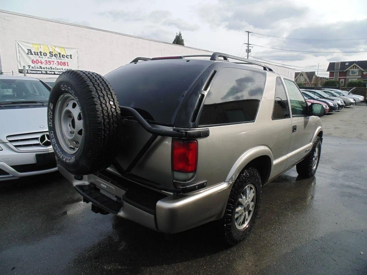 2005 GMC Jimmy SLS-2