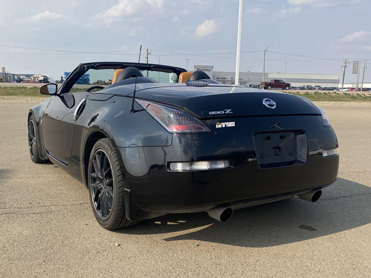 2005 Nissan 350z Touring-3