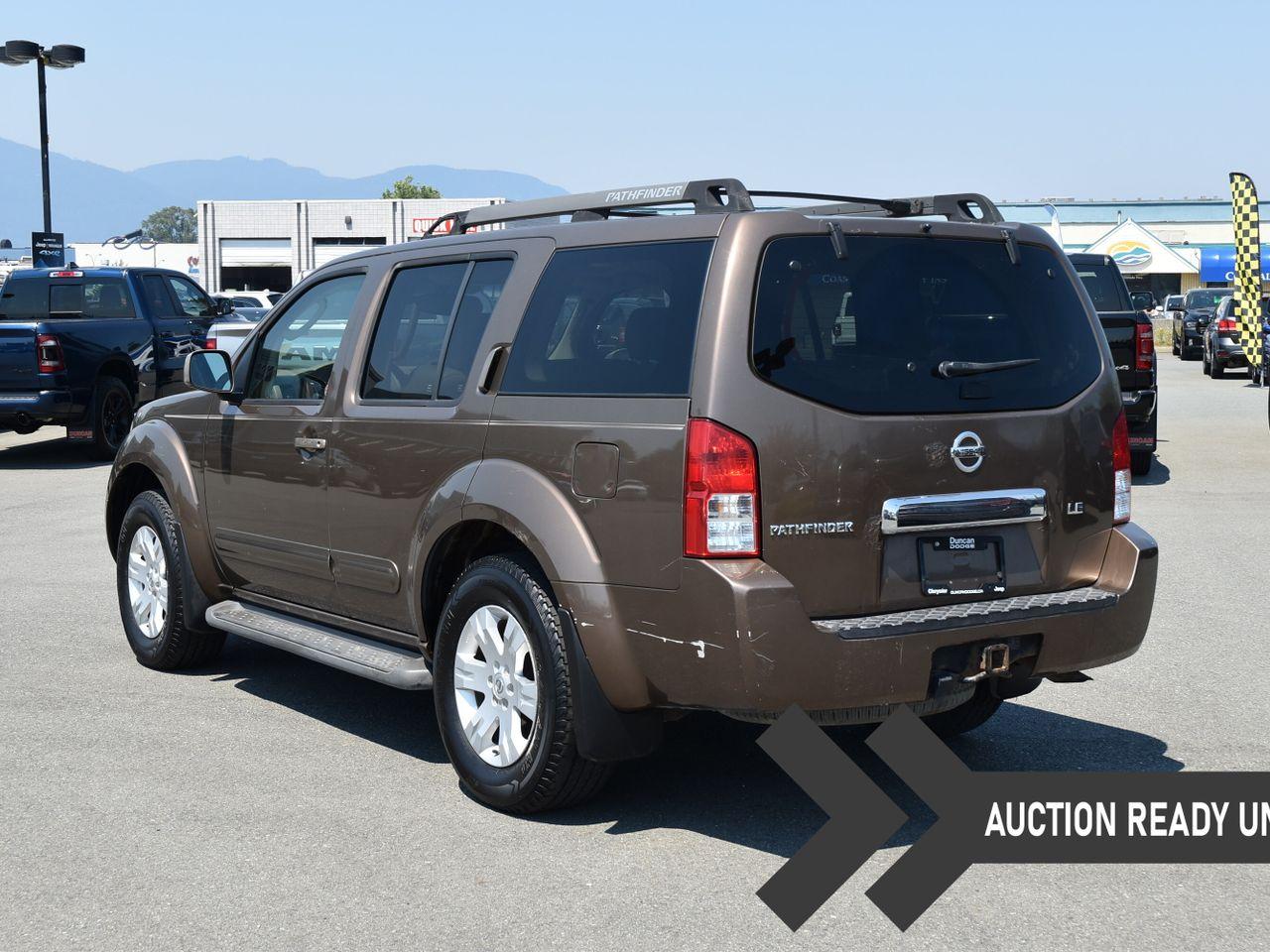 2005 Nissan Pathfinder LE-2