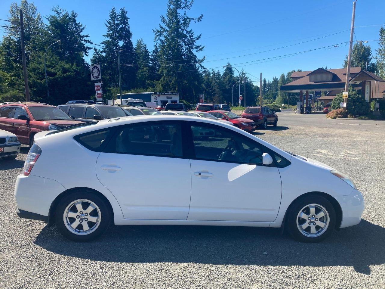 2005 Toyota Prius Base-4