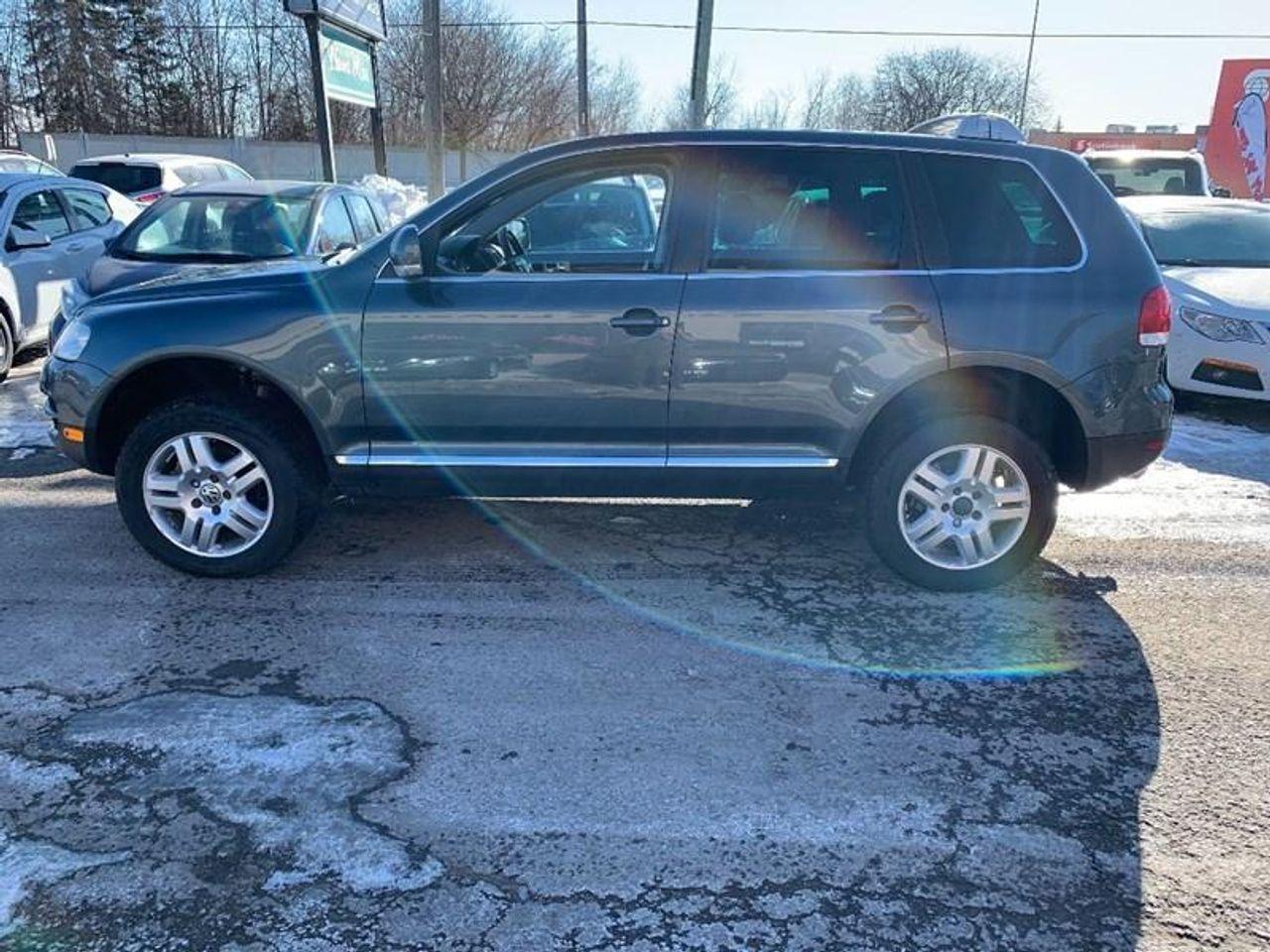 2005 Volkswagen Touareg -3