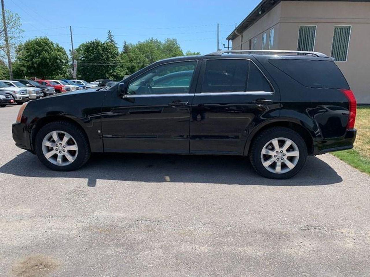2006 Cadillac SRX V6-1