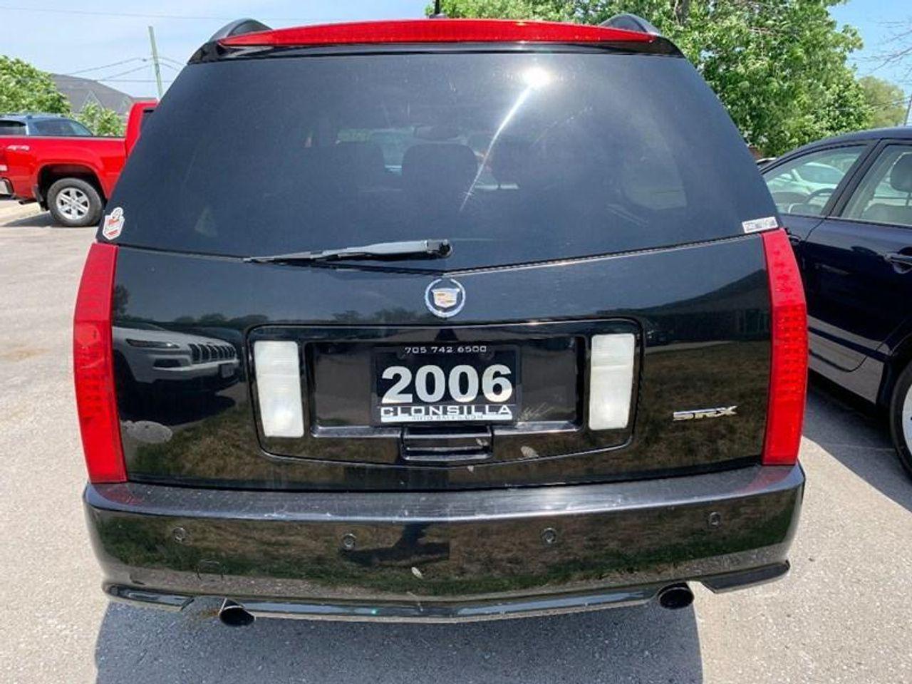2006 Cadillac SRX V6-3