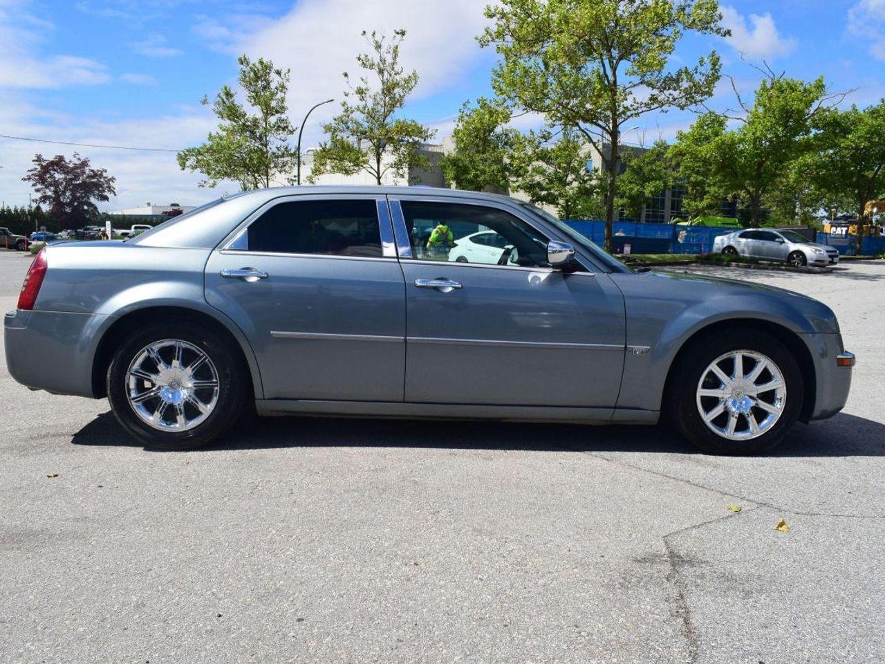2006 Chrysler 300 C-4