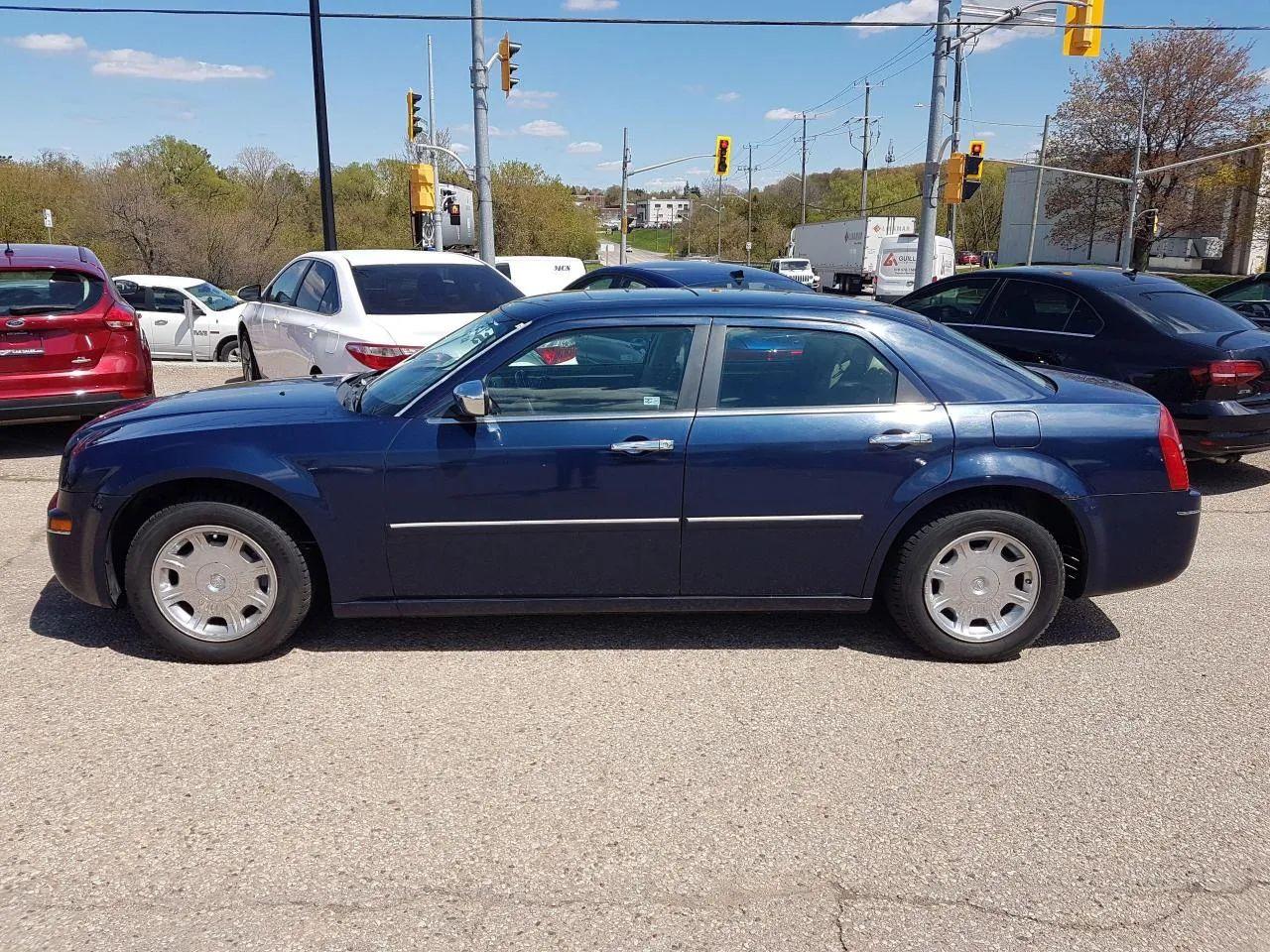 2006 Chrysler 300 Touring-0