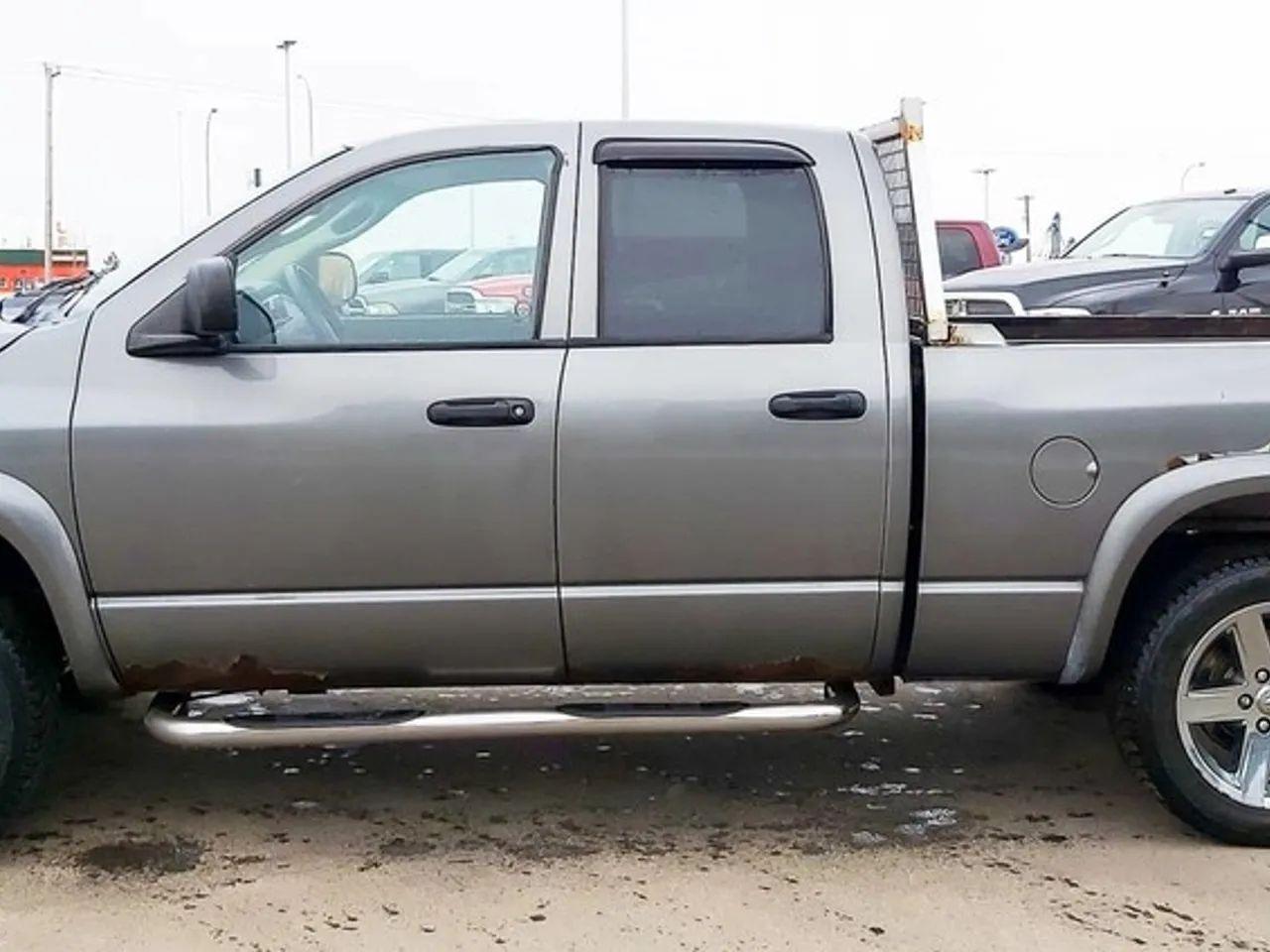 2006 Dodge Ram 1500 ST-3