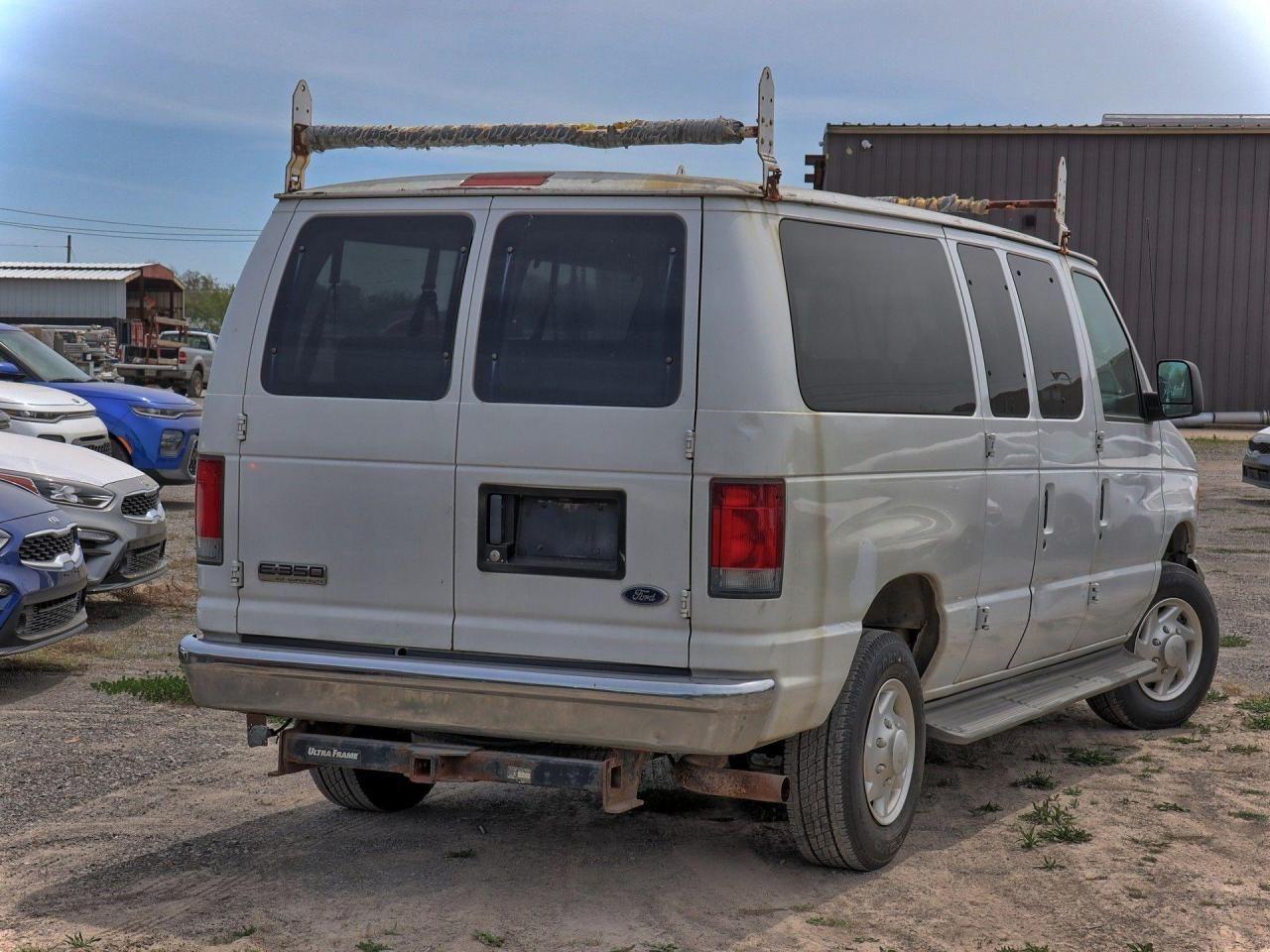 2006 Ford Econoline XLT-3