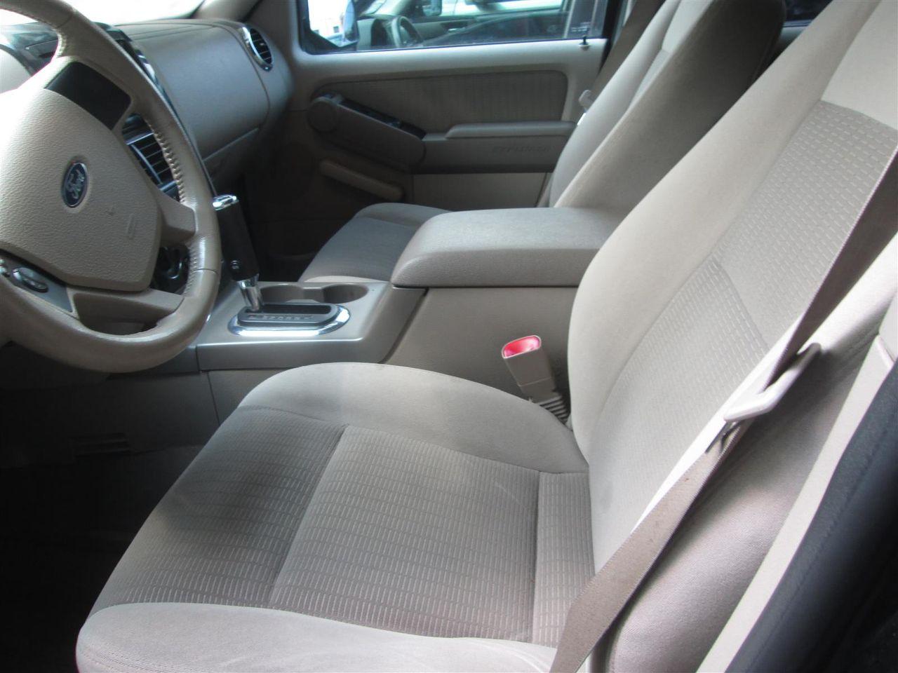 2006 Ford Explorer XLT-4