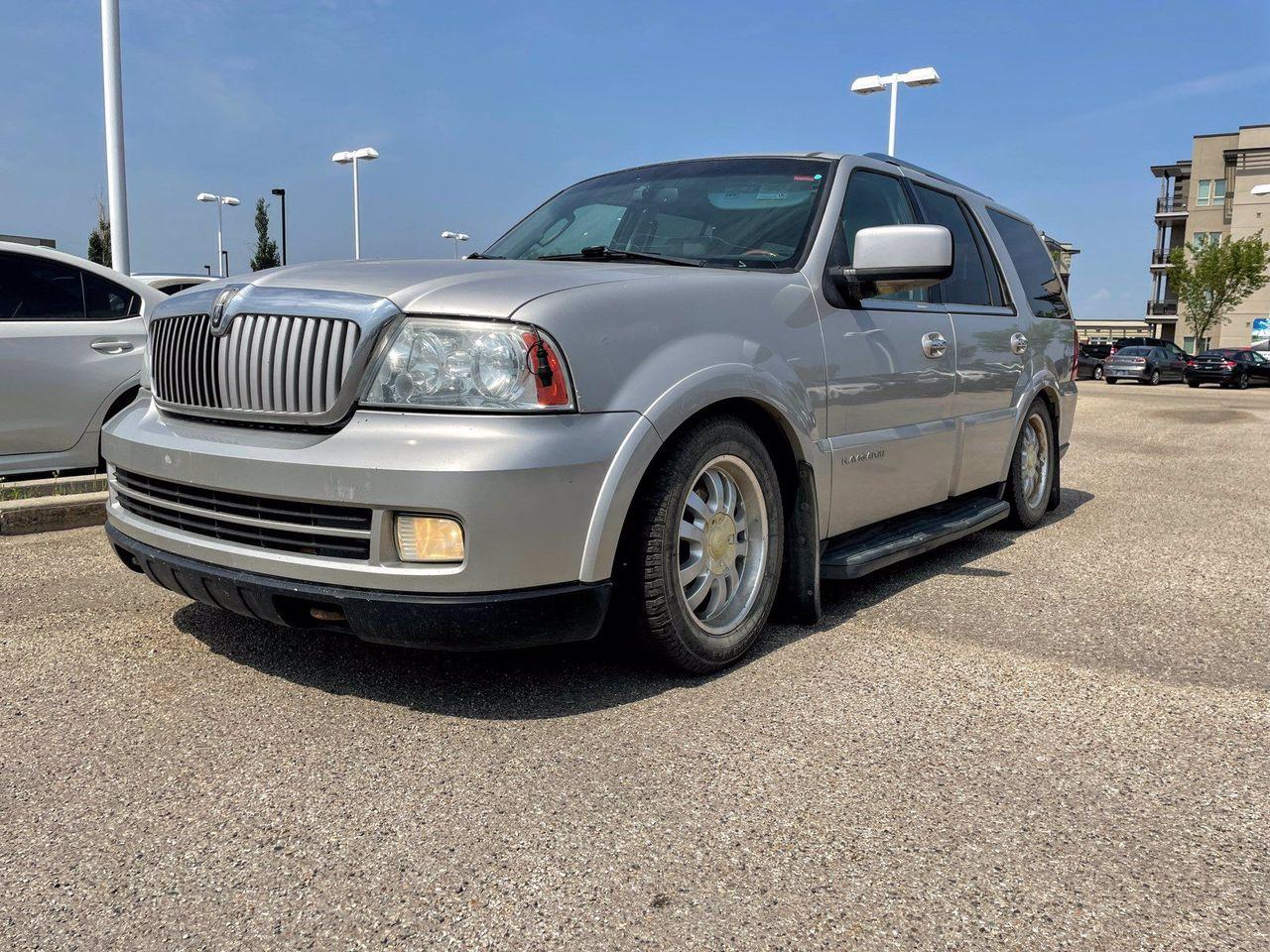 2006 Lincoln Navigator Luxury-2