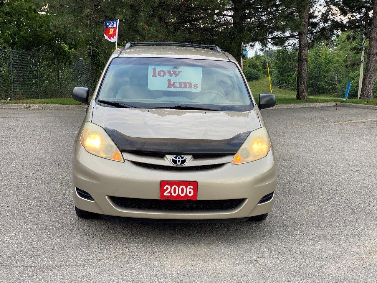 2006 Toyota Sienna CE-2