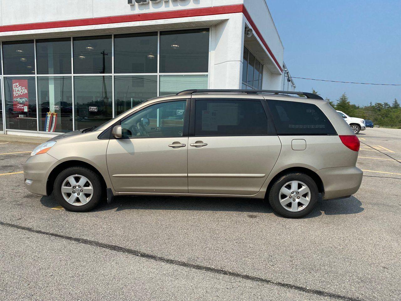 2006 Toyota Sienna LE-3