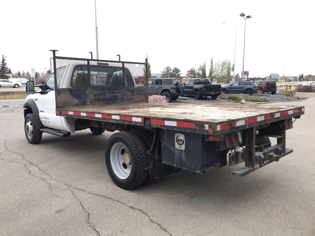 2007 Ford F-550 XLT-4