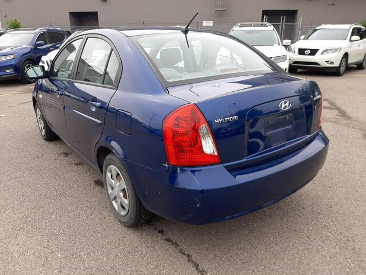 2007 Hyundai Accent GLS-2