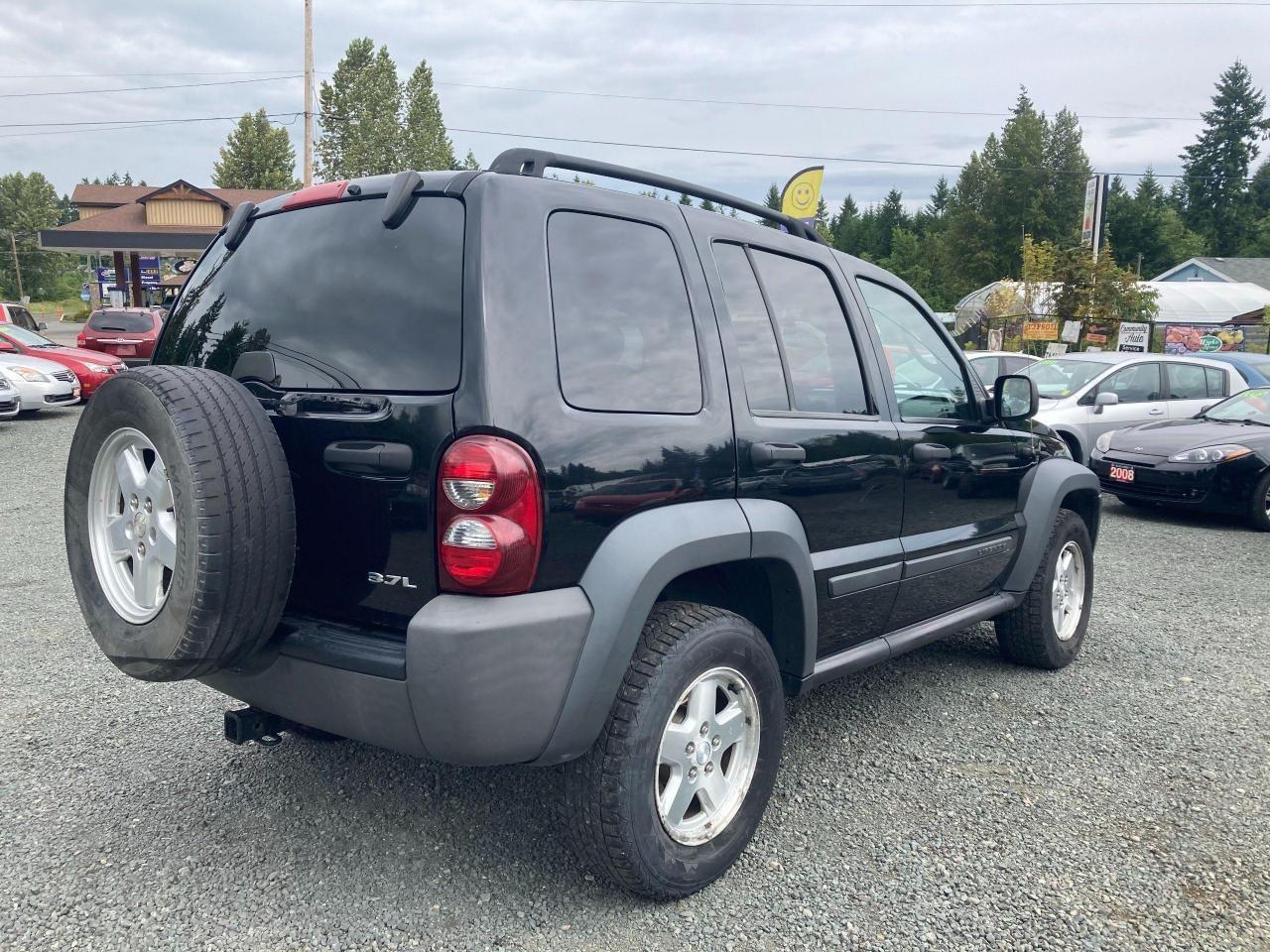 2007 Jeep Liberty -3