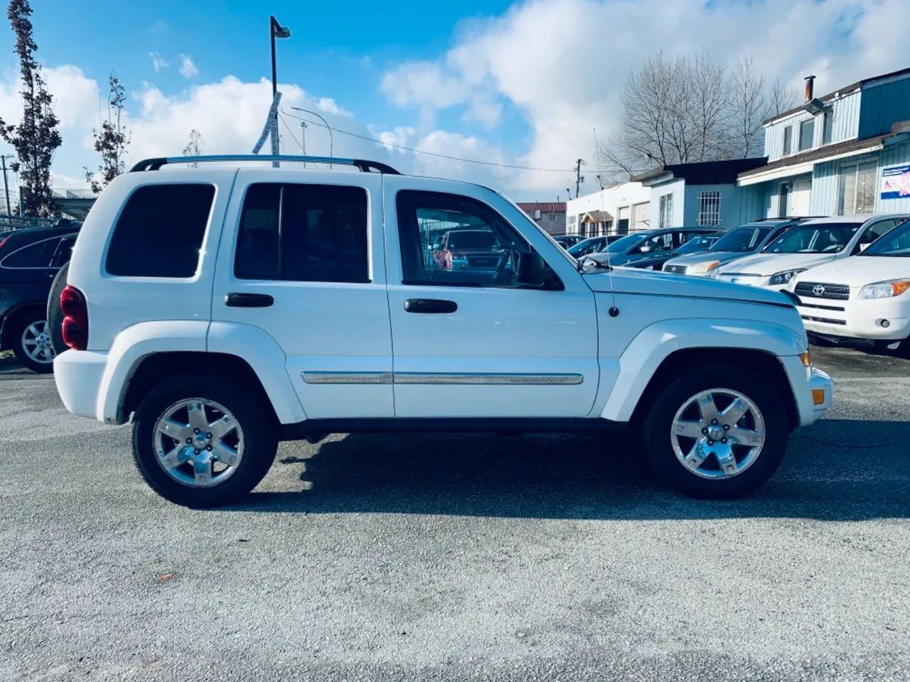 2007 Jeep Liberty Limited-2