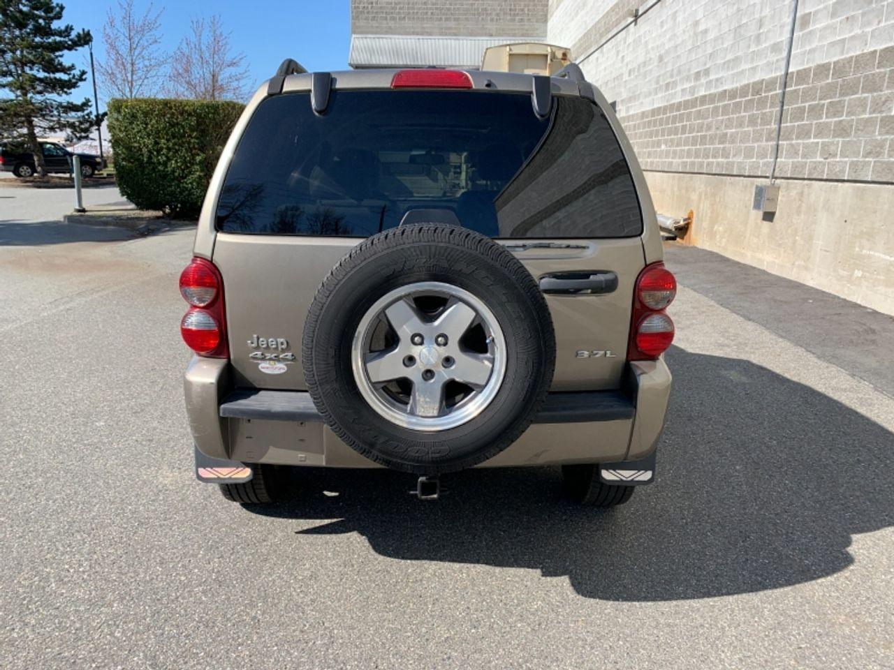 2007 Jeep Liberty -4