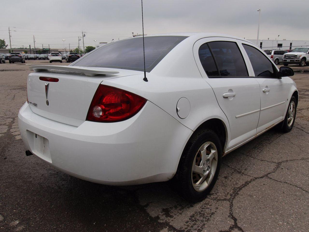 2007 Pontiac Pursuit Base-3