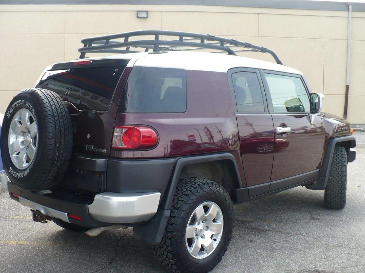2007 Toyota FJ Cruiser Base-2