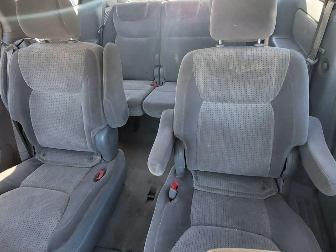 2007 Toyota Sienna CE-3