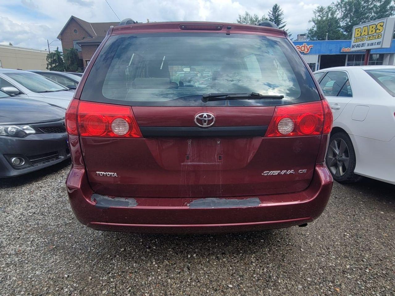 2007 Toyota Sienna CE-4
