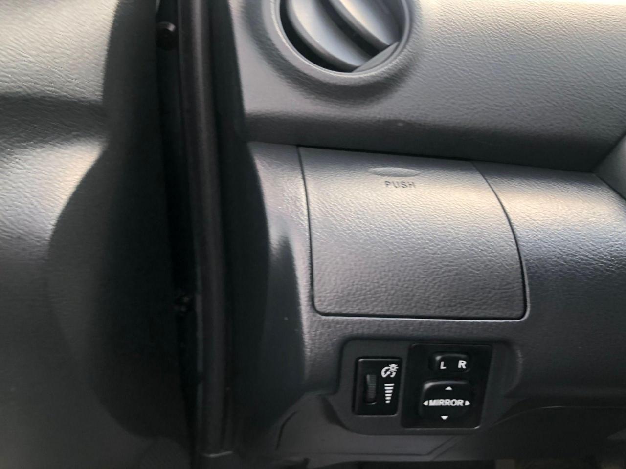 2007 Toyota Yaris Sport-3