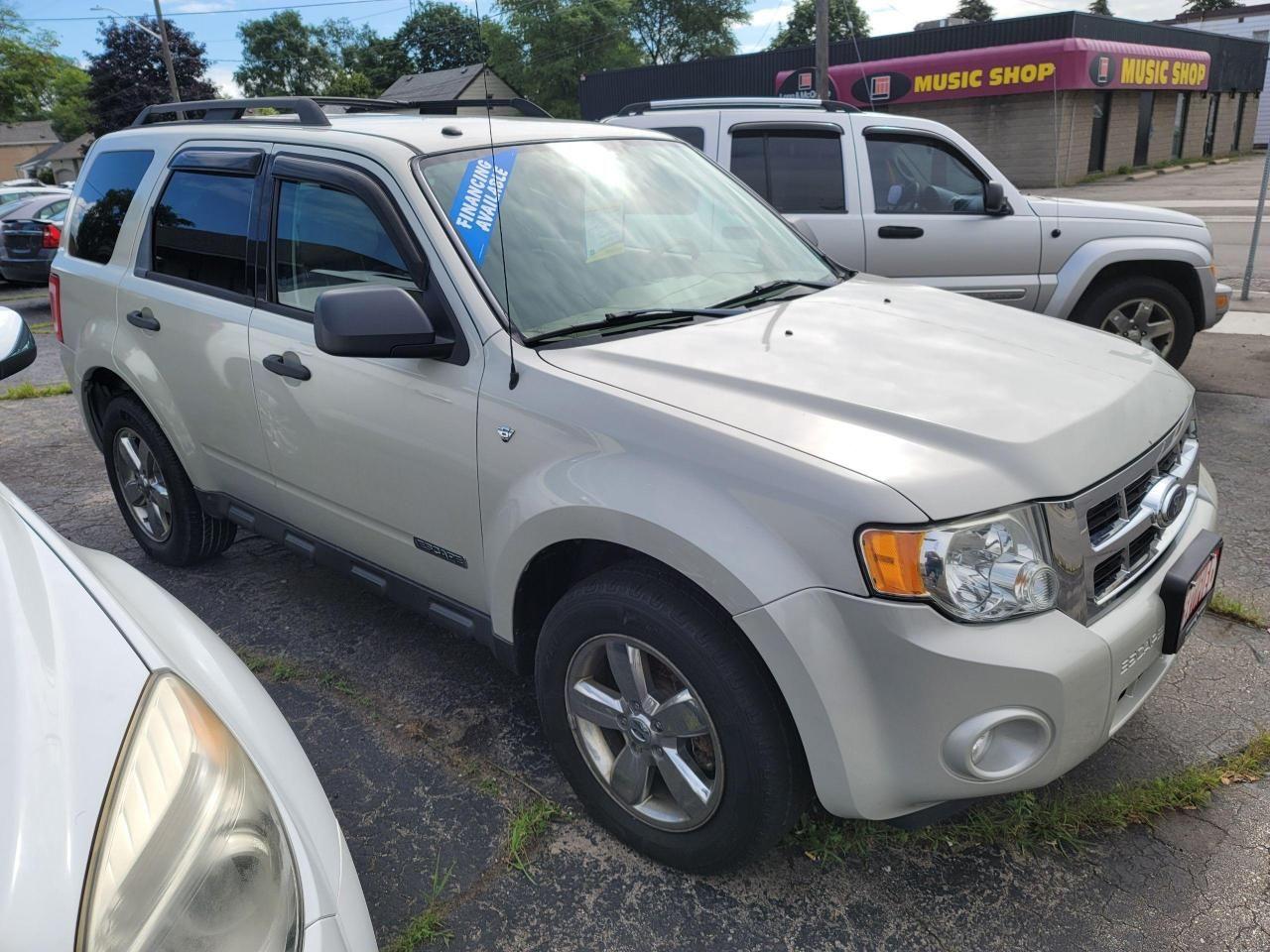 2008 Ford Escape XLT-2