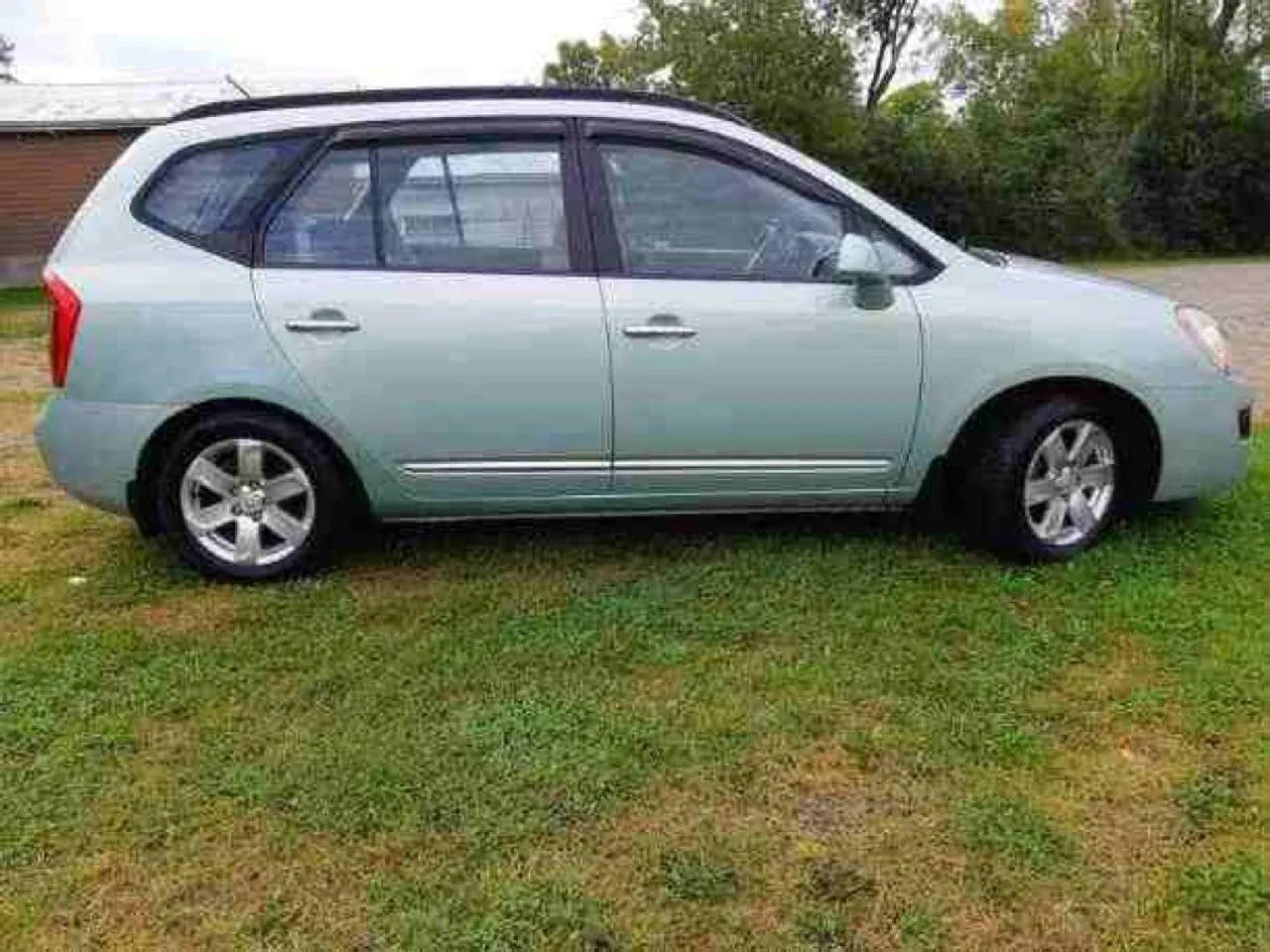 2008 Kia Rondo LX-4