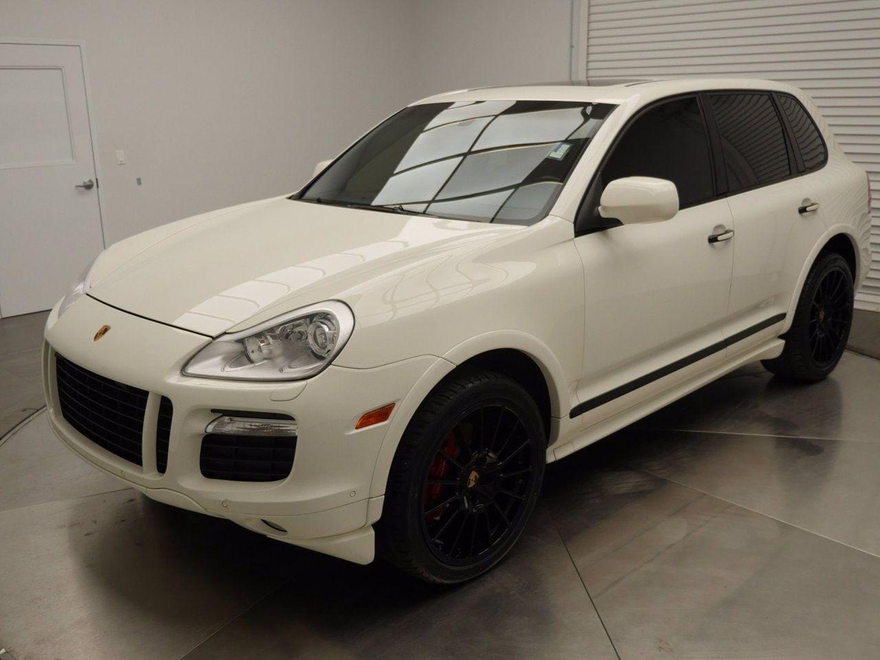 2008 Porsche Cayenne GTS-3