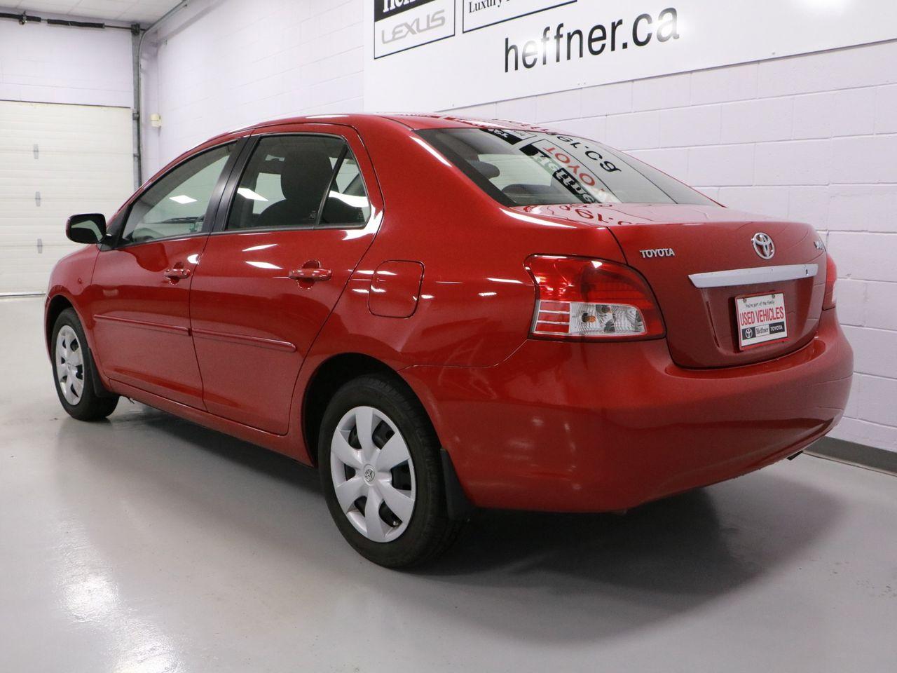 2008 Toyota Yaris Base-4