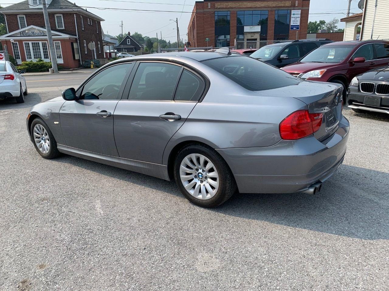 2009 BMW 3-Series 323i-1