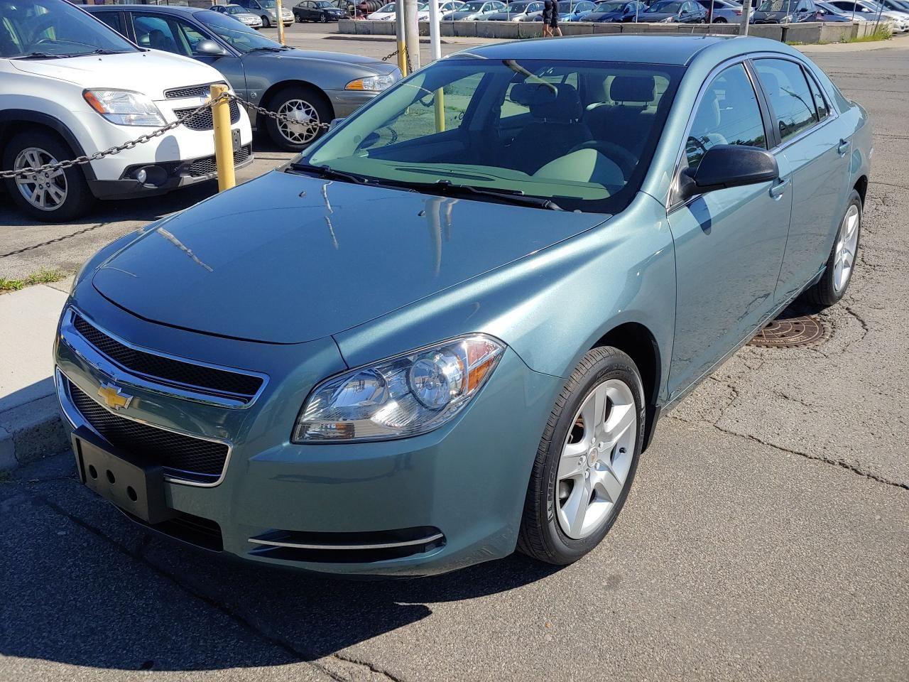 2009 Chevrolet Malibu LS-0