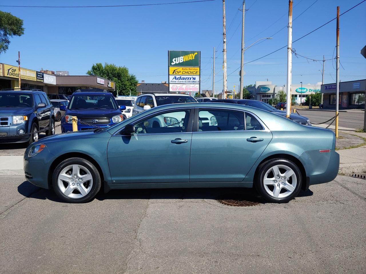 2009 Chevrolet Malibu LS-4
