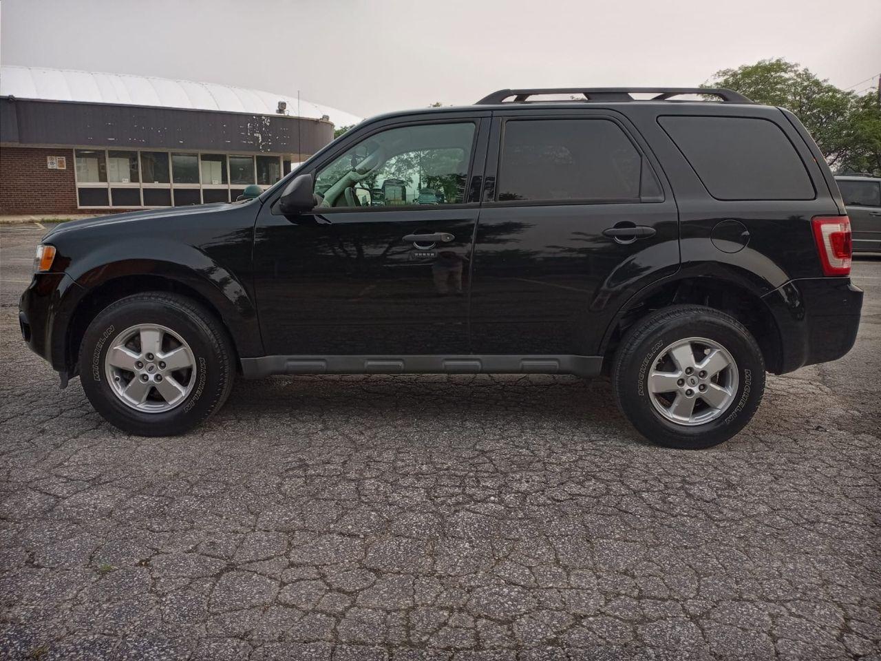 2009 Ford Escape V6 XLT-2