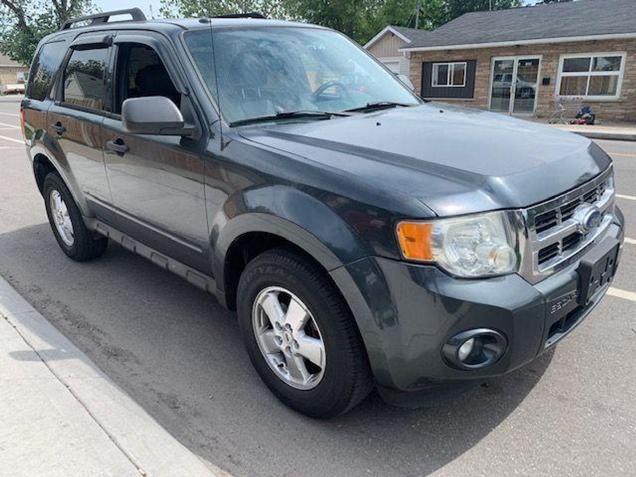2009 Ford Escape XLT-2
