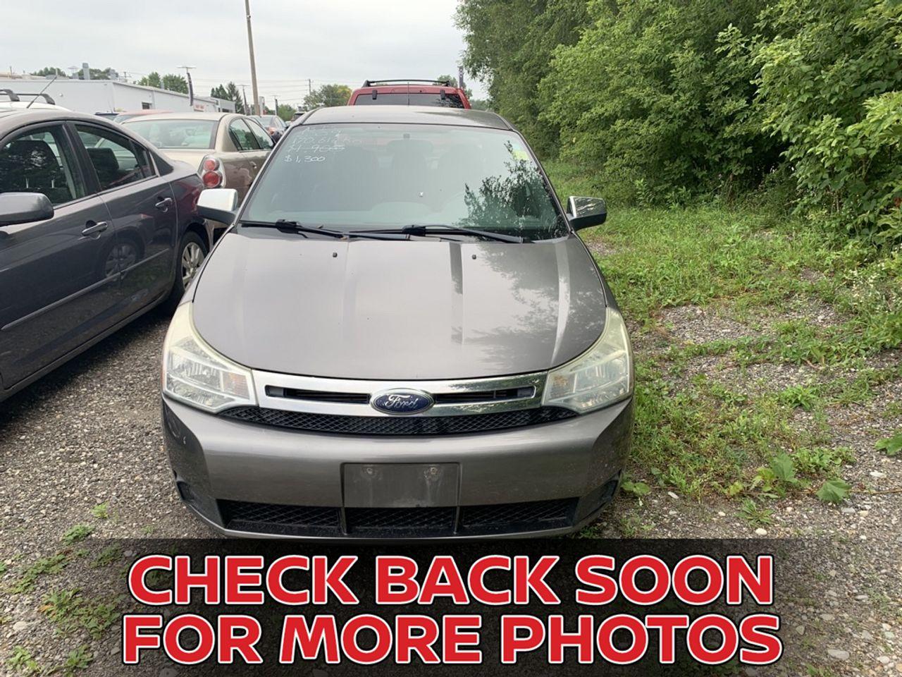 2009 Ford Focus SE-0