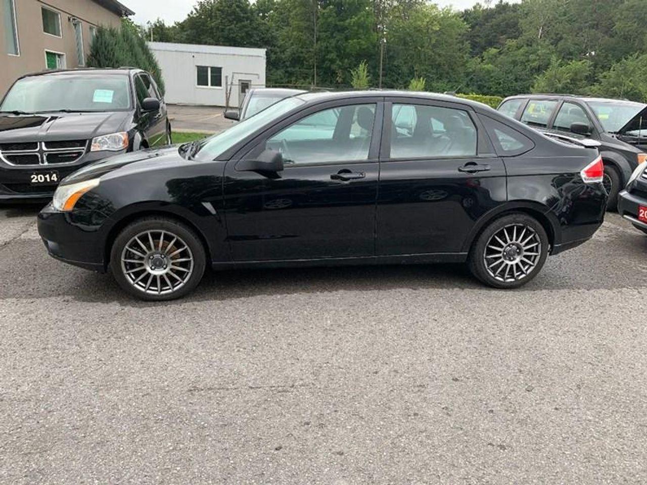 2009 Ford Focus SES-2