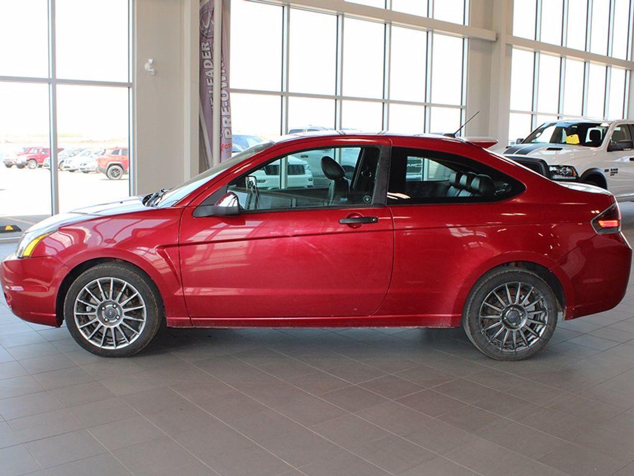2009 Ford Focus SES-3