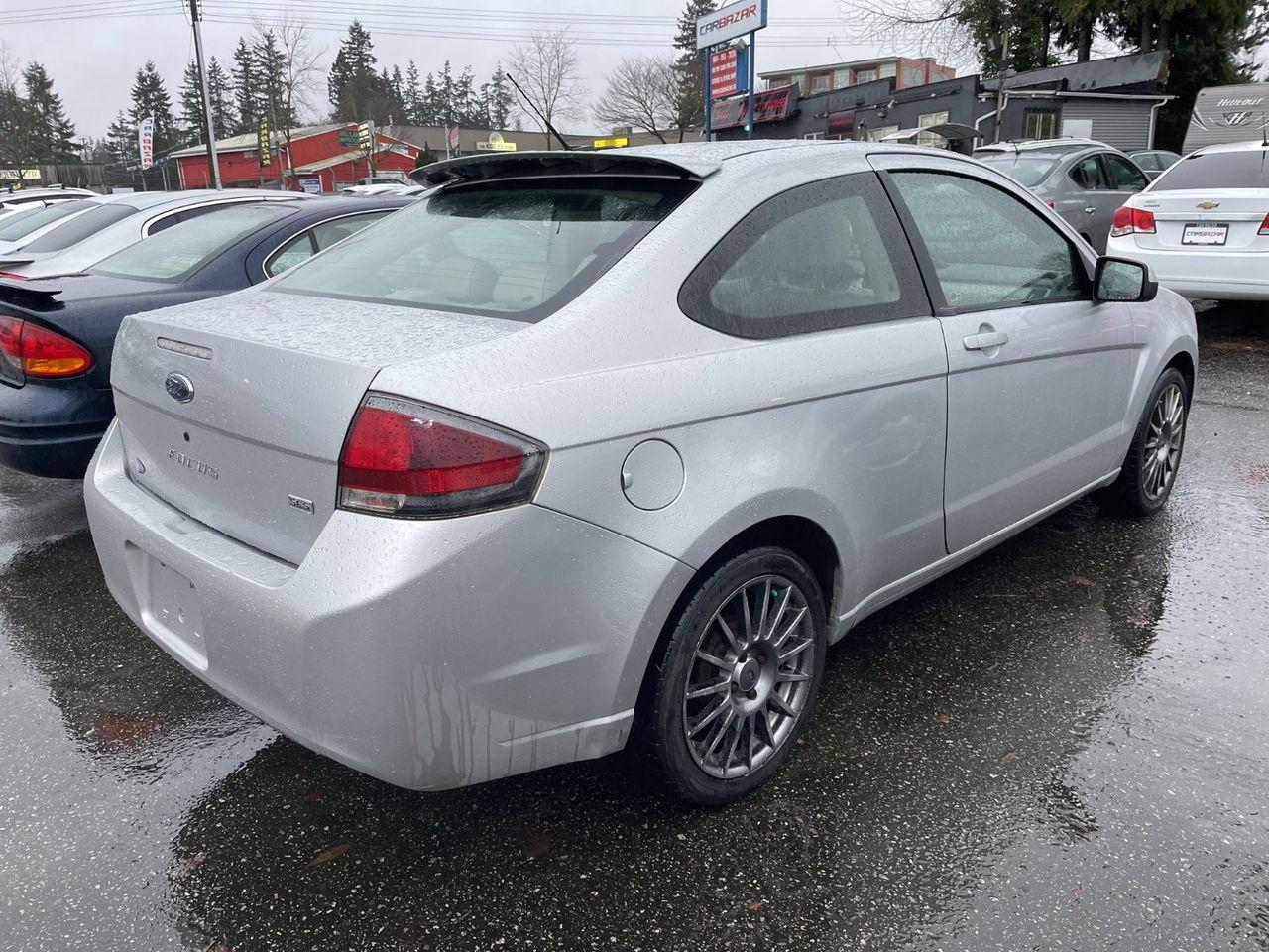 2009 Ford Focus SES-3