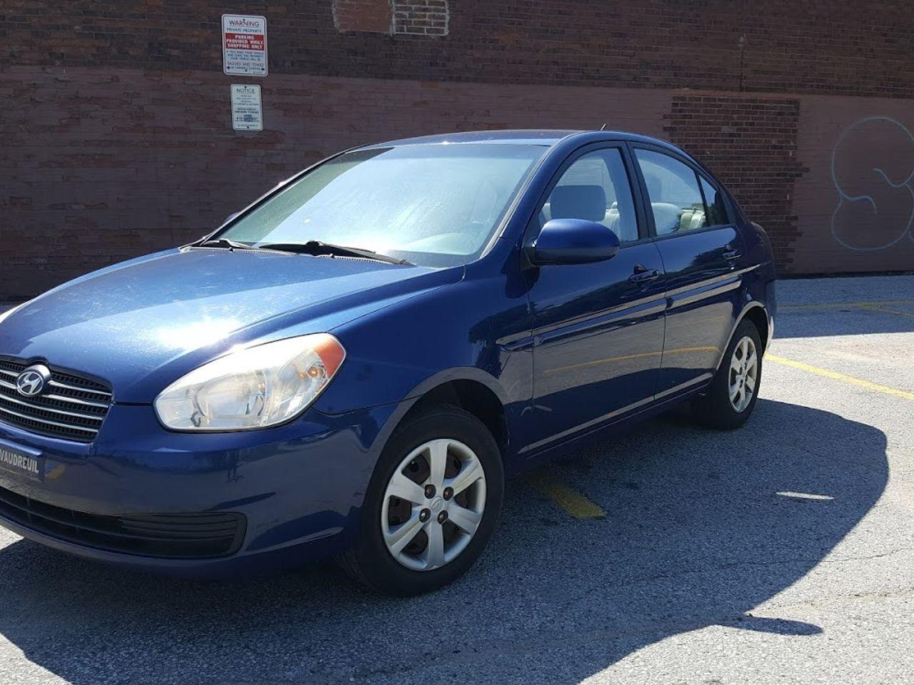2009 Hyundai Accent GL-4
