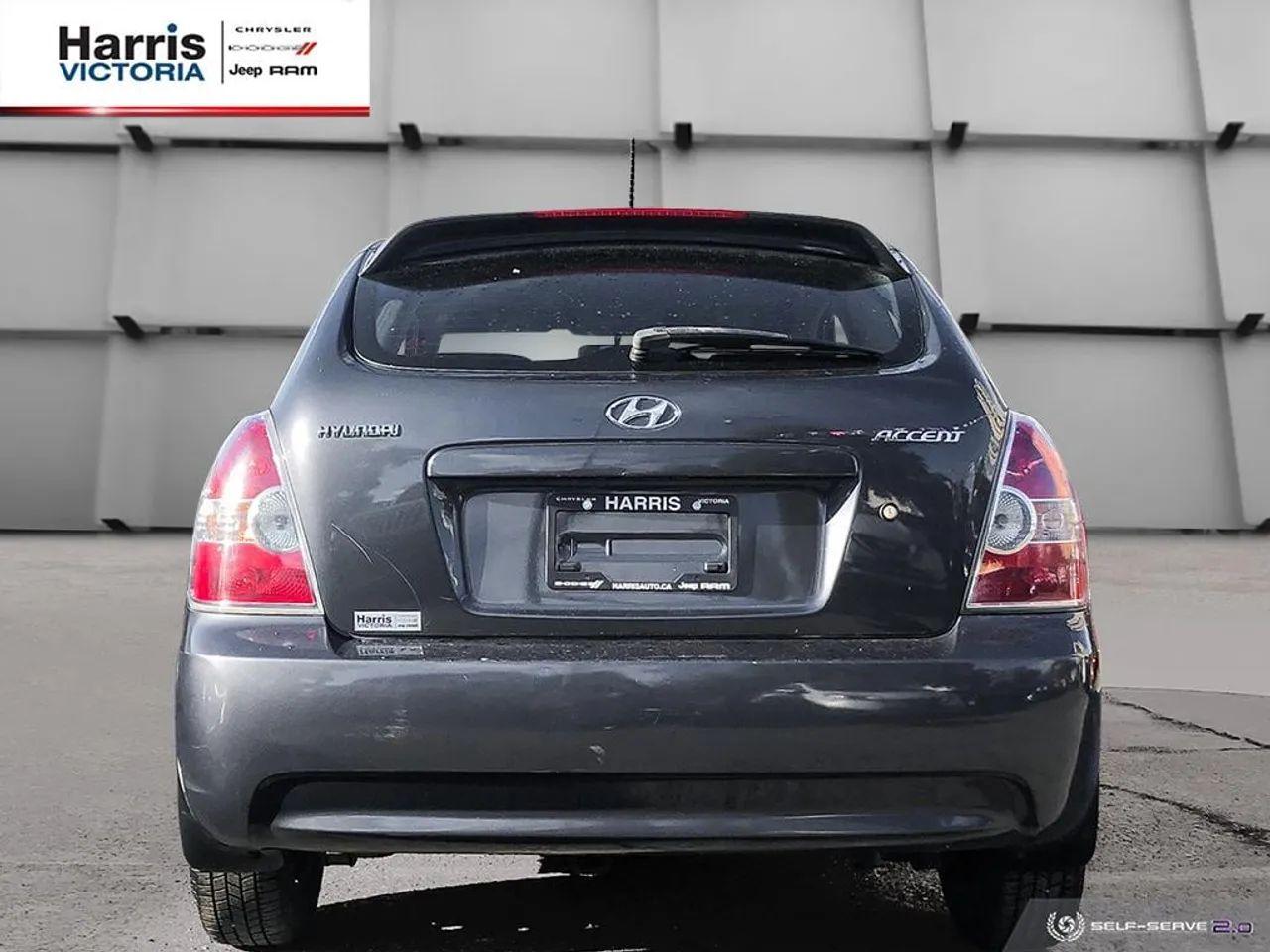 2009 Hyundai Accent L-4