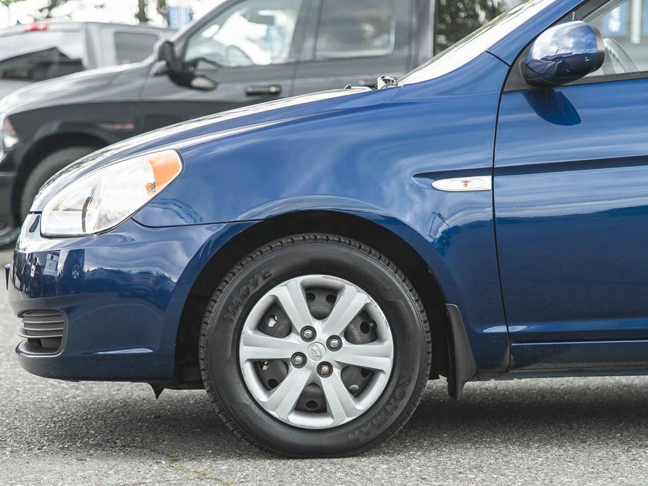 2009 Hyundai Accent L-4