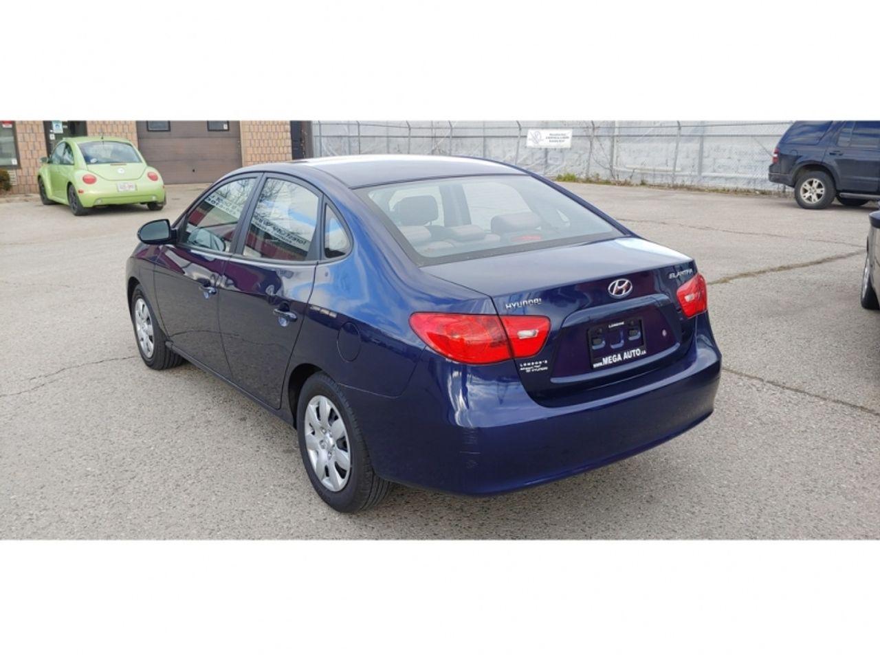 2009 Hyundai Elantra L-1