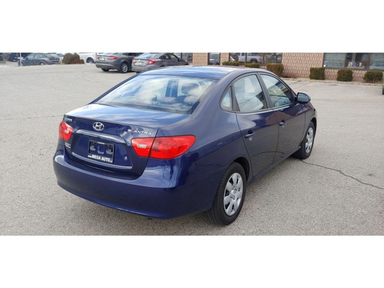 2009 Hyundai Elantra L-2